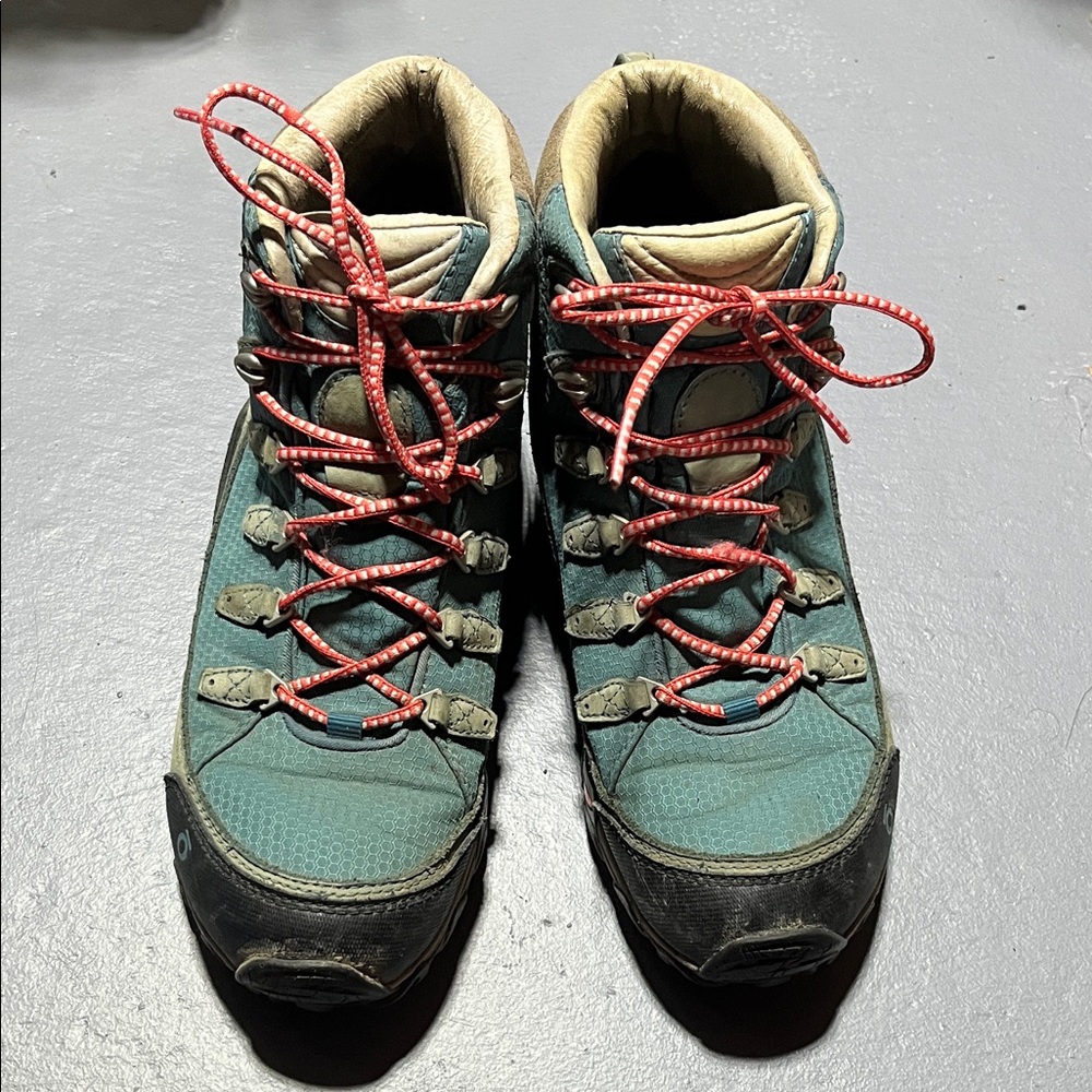 Teal Hiking Boots with Red Laces